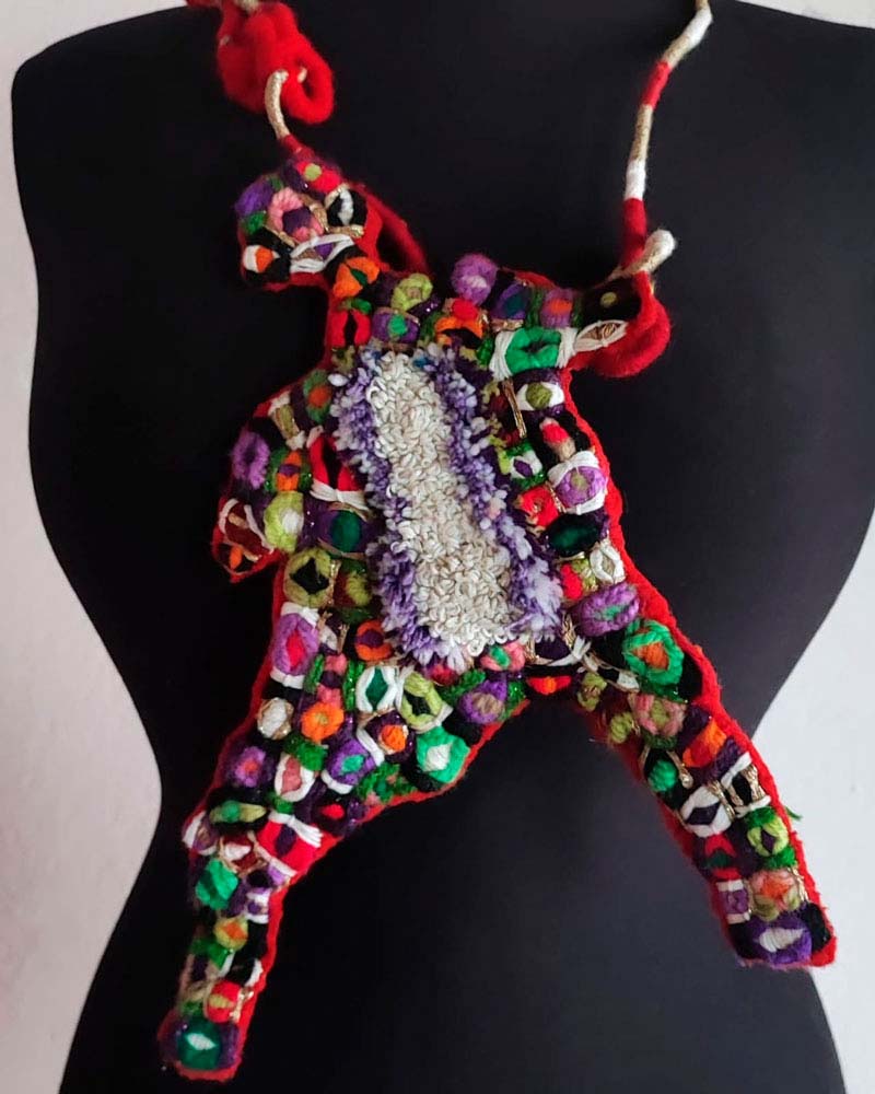 Collar Joyería Contemporánea — Obra de arte por Luz Ángela Medina