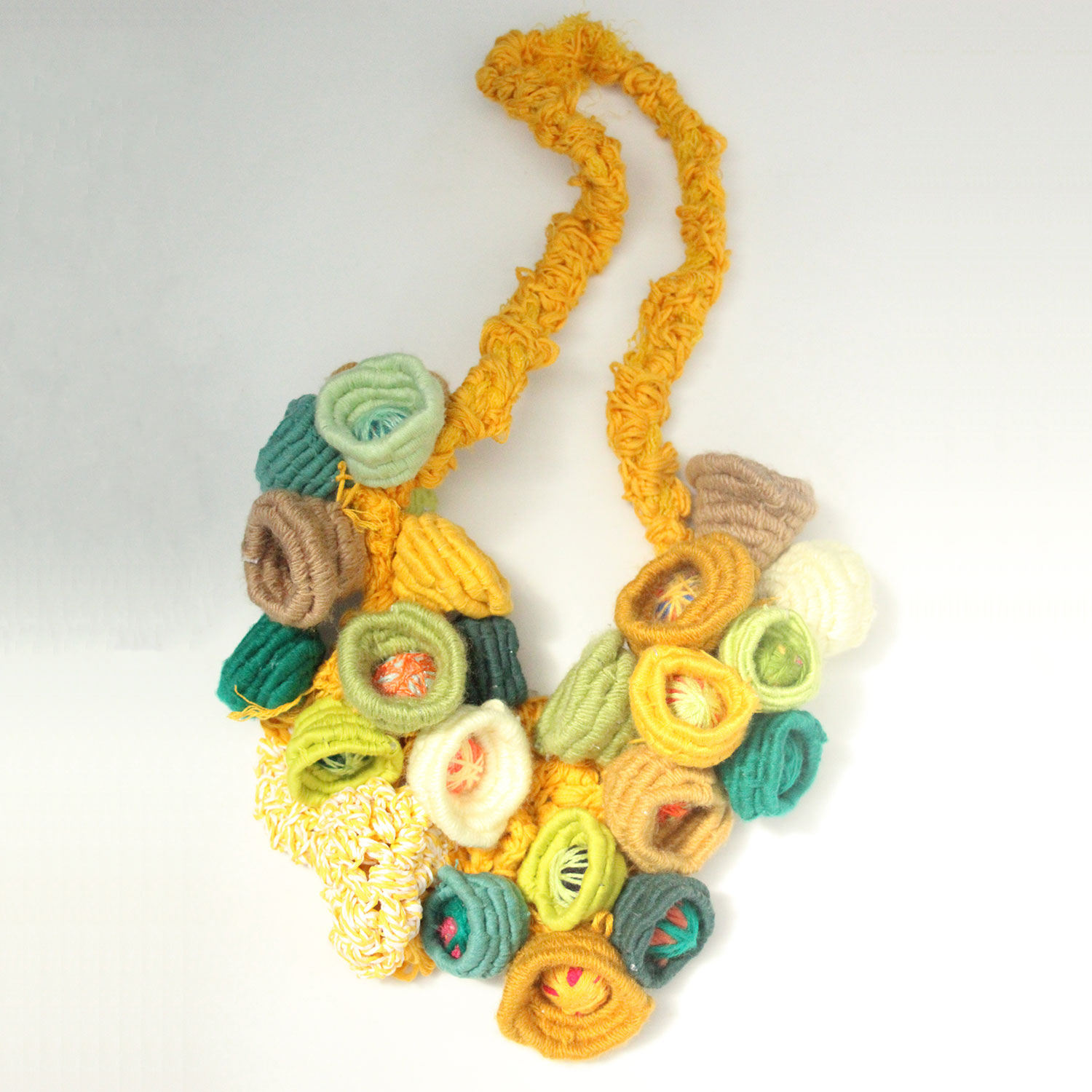 Collar Joyería Contemporánea — Obra de arte por Luz Ángela Medina